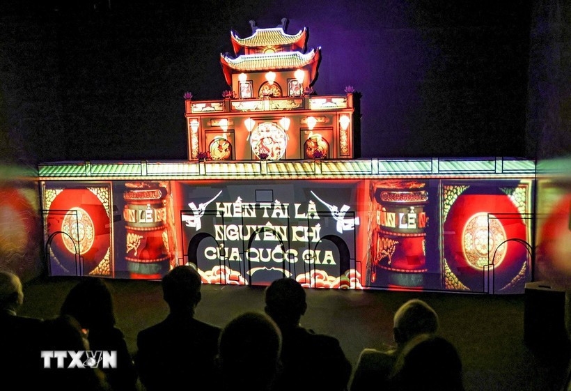 3D mapping show depicts Imperial Capital of Thang Long